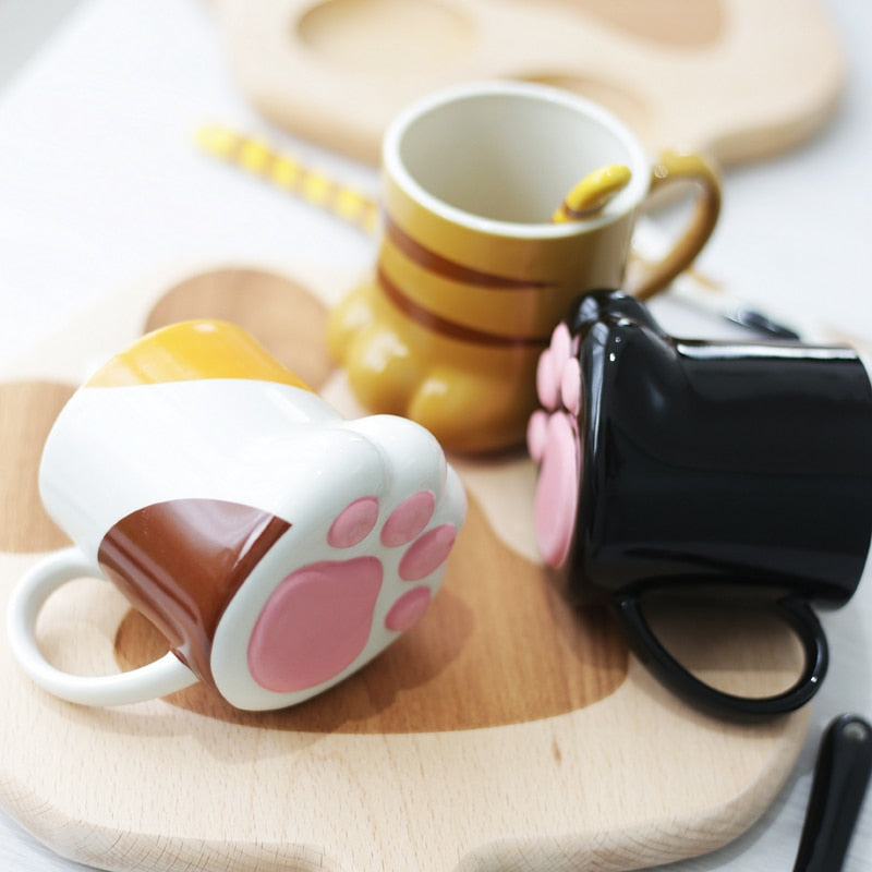 Ceramic Cat Paw Coffee Mug with Lid